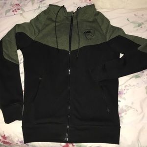 Men’s Alphalete zip up hoodie